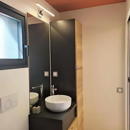 L'ermitage - L'ecolodge Des Monts Des Flandres - Au Coeur De 800m2 De Jardin Prive 펜션 *