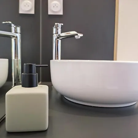 펜션 L'ermitage - L'ecolodge Des Monts Des Flandres - Au Coeur De 800m2 De Jardin Prive Saint-Jans-Cappel